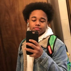 Meet your Posher, Julius